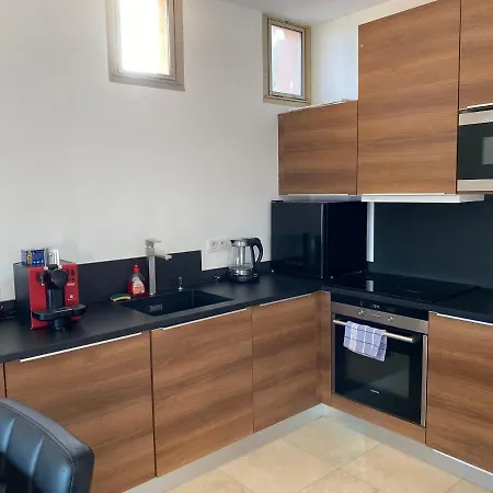 T2 En Duplex Avec Solarium Face Cavalaire-sur-Mer